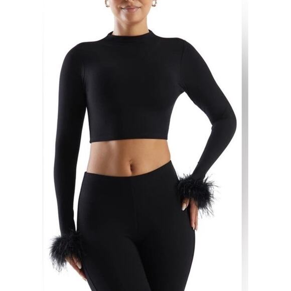 Naked Wardrobe Shirt Cropped Fine Feathers Black Large Fairy Goth Whimsygoth Y2k - Picture 1 of 5